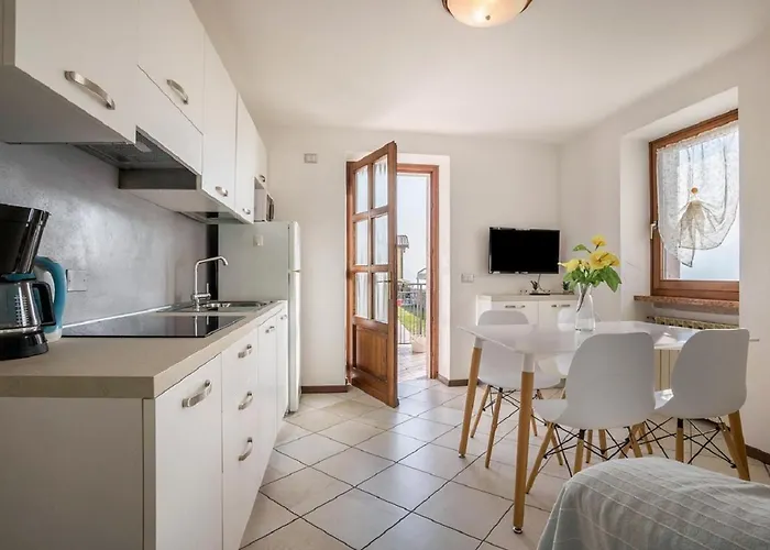 Casa Palazzina Apartamento Malcesine