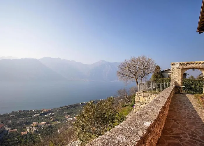 Casa Palazzina * Мальчезине