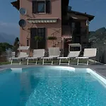 Casa Palazzina * مالتشيزينيه