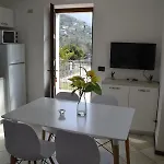 Casa Palazzina مالتشيزينيه
