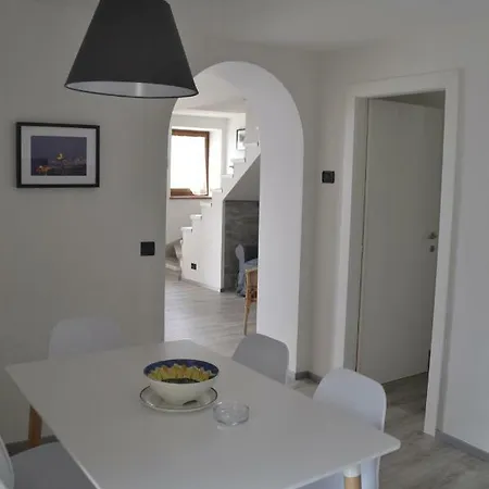 Casa Palazzina * Мальчезине